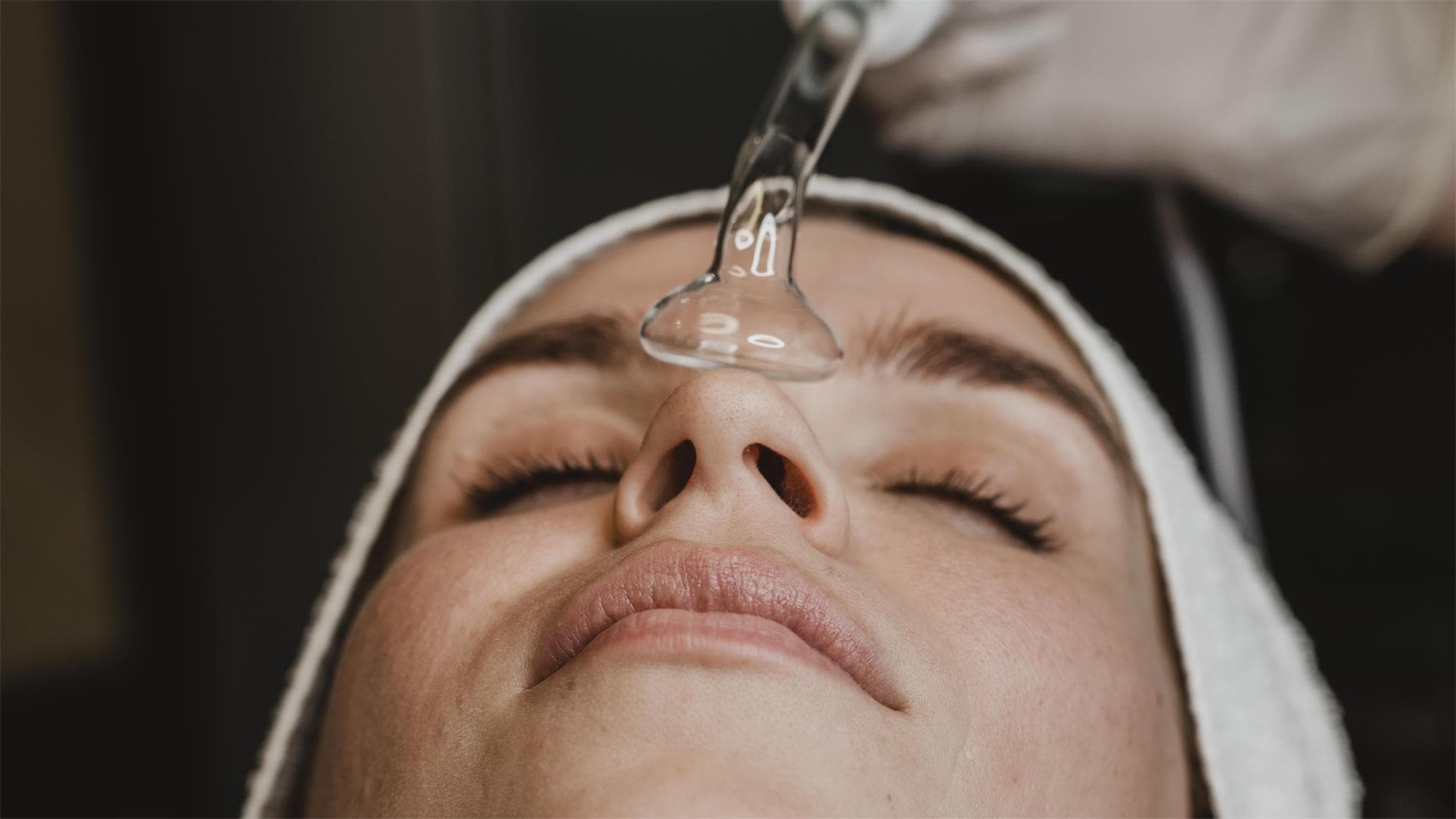 How To Use High Frequency Facial Wand
