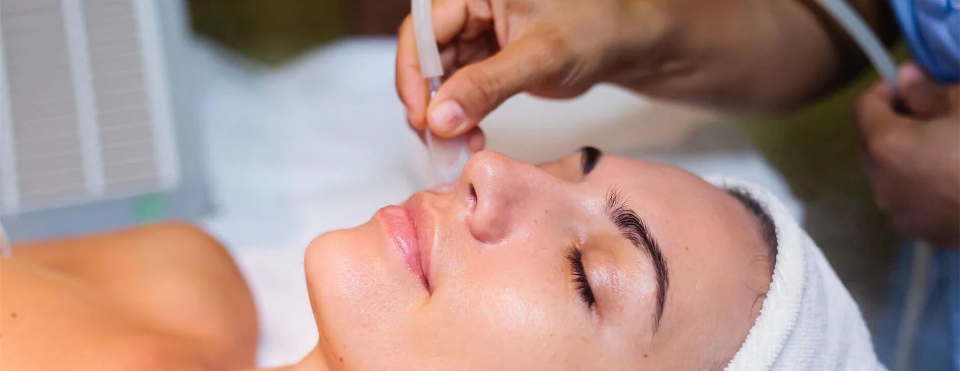 How to Use Diamond Microdermabrasion Machine